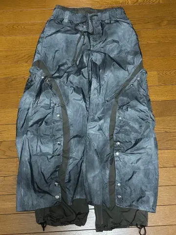 (GRANCY) 버튼 레이어드 나일론 팬츠 size/s color/그레이