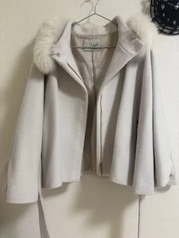 노엘라 판초 코트