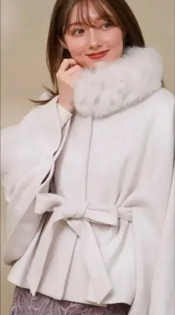 노엘라 판초 코트