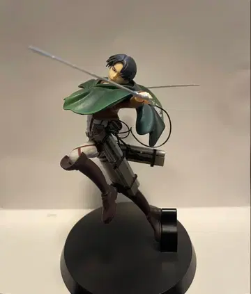 진격의 거인 리바이 프리미엄 피규어 프라이스