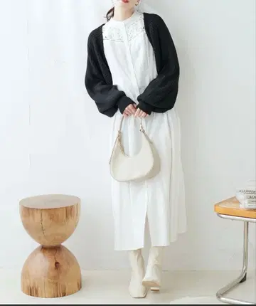 [ 미사용 새상품 ] natural couture 숏 볼레로 가디건