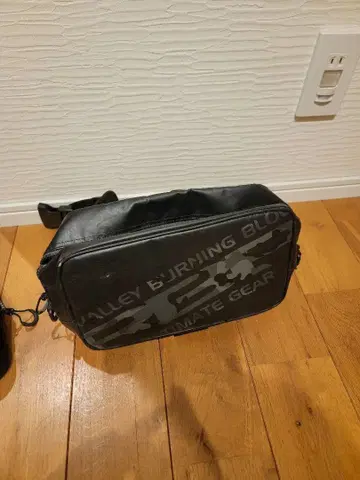 RBB 락쇼어 힙백