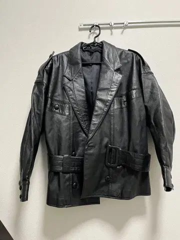 블랙 가죽 더블 브레스트 자켓