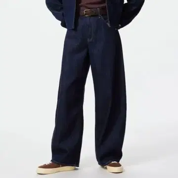 유니클로 배기 커브 청바지 28인치 네이비