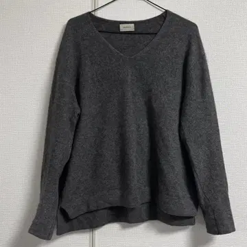 캐시미어 니트 MOGA 그레이 V넥 긴팔