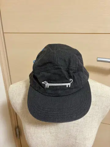 모자 아웃도어 노움코어 강아지 자수 캡 블랙