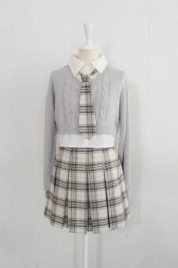 pium 넥타이 포함 플레어 플리츠 스커트 아이보리 체크