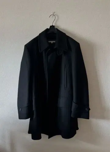 DRIES VAN NOTEN 블랙 코트