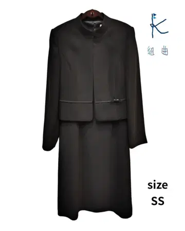 K 쿠미쿄쿠 블랙 원피스 수트 사이즈 XS