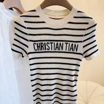 CHRISTIAN TIAN 스트라이프 반팔 니트