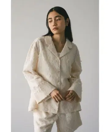 [ 미사용 새상품 ] 프린지 자카드 오버 셔츠 & 숏팬츠 [ 세트 ]