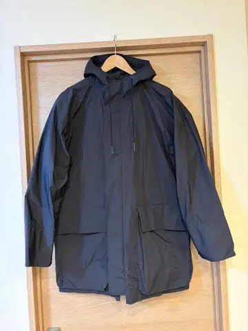 ATON 오버 사이즈 나일론 코트 후드티 04