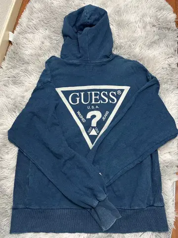 GUESS 다크 블루 후드 부착 후드티 M