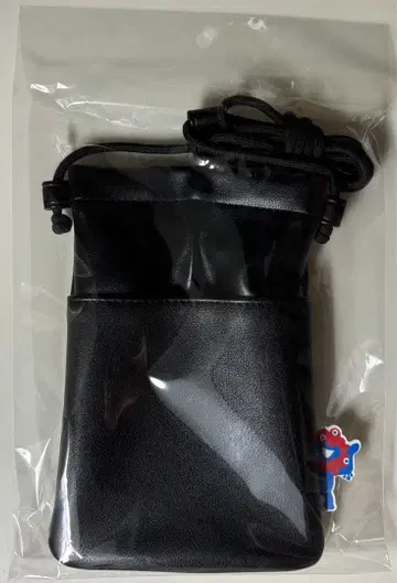 [ 미개봉 새상품 ] 미야쿠미야쿠 스마트폰 파우치 오사카 간사이 만박