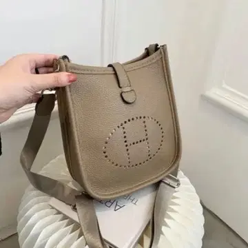 SALE 에블린 베이지 숄더백