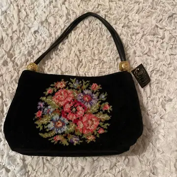 FEILER 꽃무늬 자수 핸드백 블랙