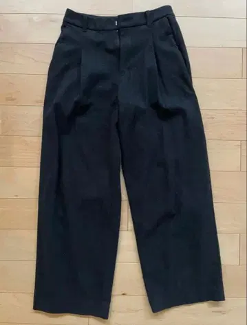 브러쉬드 저지 턱 와이드 팬츠 UNIQLO M 사이즈