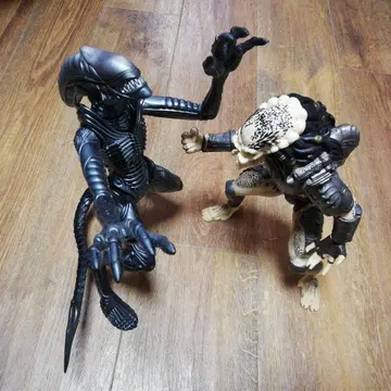 에이리언 1996 프레데터 1995 Kenner 2체 세트