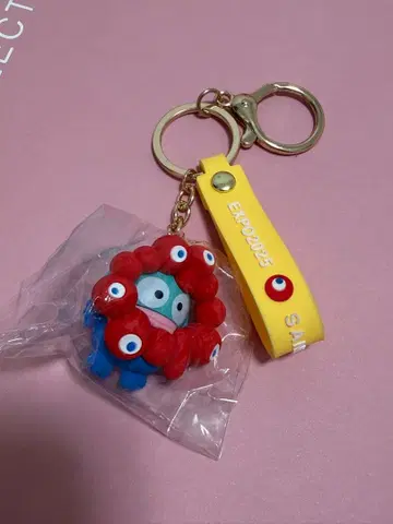 EXPO 2025 공식 미야쿠미야쿠 산리오 키링 한교동 [만박]