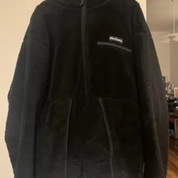 와일드 띵스 아우터 후드 부착