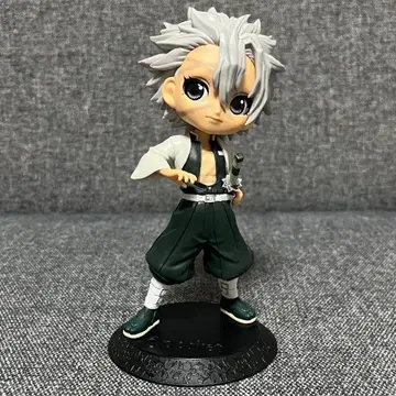 귀멸의 칼날 Qposket 시나즈가와 사네미 피규어