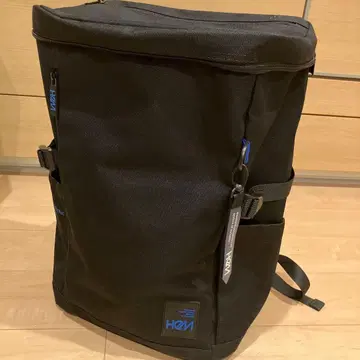 HEM 블랙 로고 롤탑 백팩