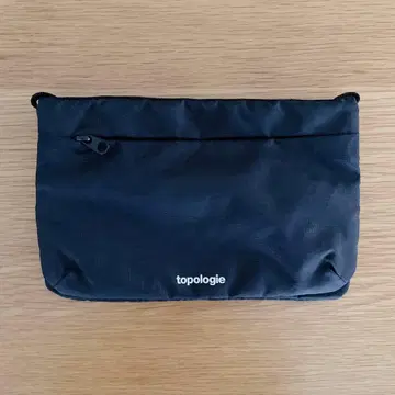 topologie 블랙 사코슈