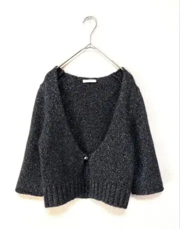 새상품급 ADORE 캐시미어 혼방 라메 가디건 숏 기장 38