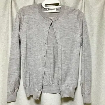 엔폴드 캐시미어 혼방 니트 가디건 그레이