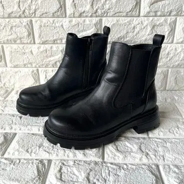 거의 새상품 ORiental TRaffic 사이드 고어 부츠 통굽 가죽