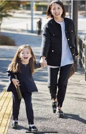 새상품급 UNFILO 트위드 노카라 자켓 M 다크 네이비