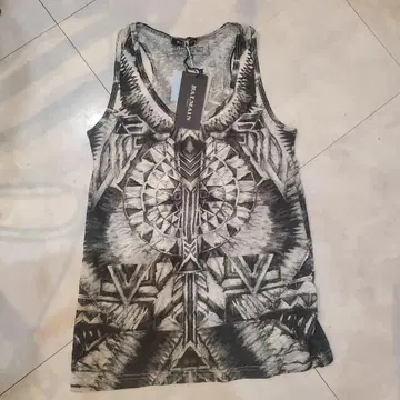 기하학 패턴 탱크탑 사이즈 36 컬러 719