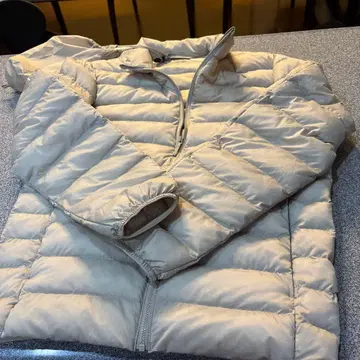 유니클로 퍼프 테크 자켓