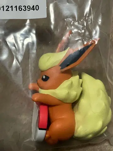 포켓몬 제일복권 F상 길거리 산책 챠라링 프렌즈 부스터