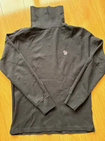 폴스미스 터틀넥 상의