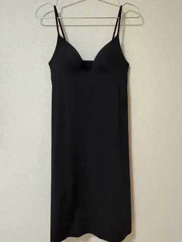 유니클로 마메쿠로구치 에어리즘 코튼 브라 슬립