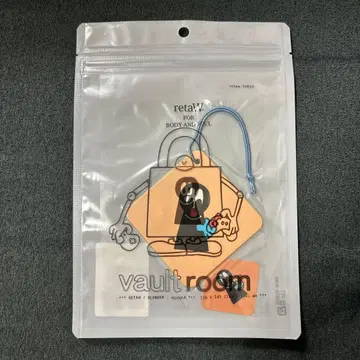 VAULTROOM x retaW CAR TAG 에어 프레셔너