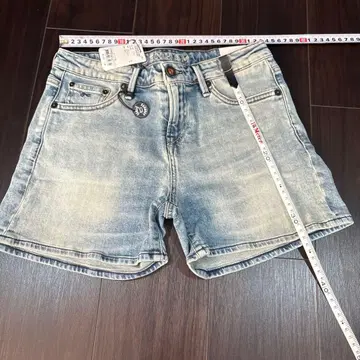 DENHAM 데님 숏팬츠 W23 라이트 블루