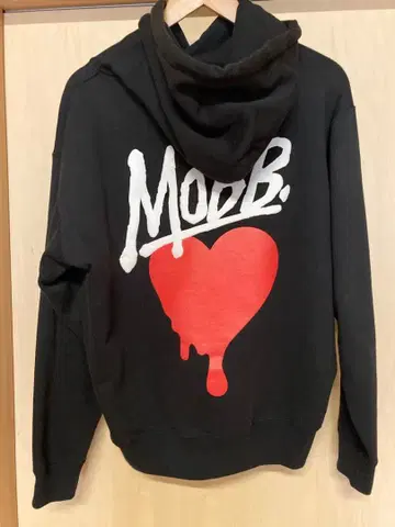 [ 새상품급 ] MOBB 하트 후드티 블랙 L