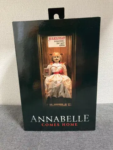 NECA 네카 컨저링 애나벨 피규어