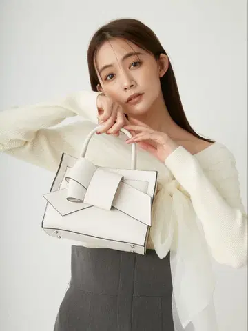 프레이 아이디 리본 미들 백