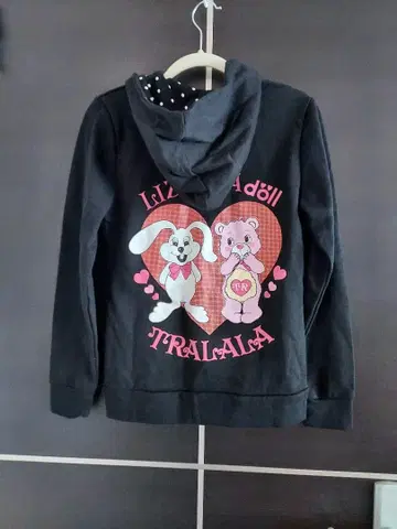 택 포함 새상품 TRALALA 투라라 프린트 후드티 y2k 헤이세이 갸루