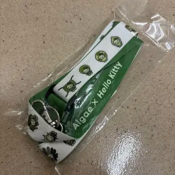 [ 미개봉 새상품 ] 키티 헬로키티 숄더 스트랩 ( 공식 )