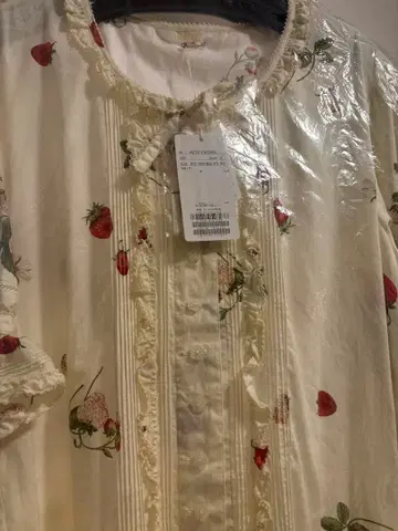 핑크하우스 딸기 롱 기장 원피스