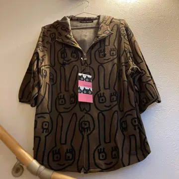 아츠코 마타노 와코루 토끼 후드티