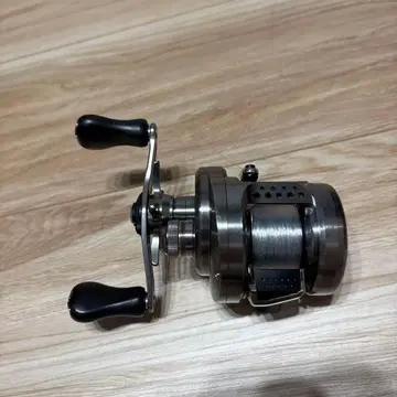 시마노 17 캘커타 콩퀘스트 BFS HG