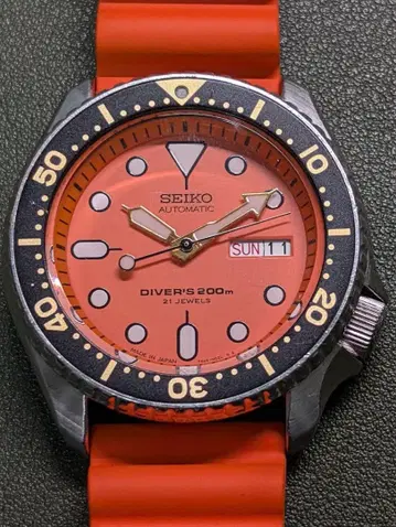 세이코 SEIKO 7S26-0020 다이버 오렌지 보이 파도 마크