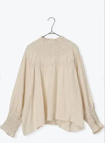 최종 가격 츠하루 바이 사만사 모스모스 핸드 스모킹 블라우스 아이보리