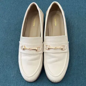 SALOON 비트 로퍼 아이보리 L(24.5)