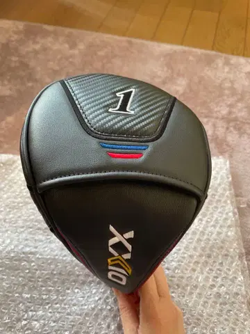 XXIO13 드라이버 헤드커버